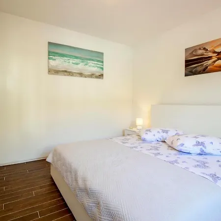 Apartman Hill With Private Pool *