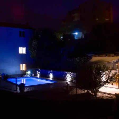 Apartman Hill With Private Pool Kucine